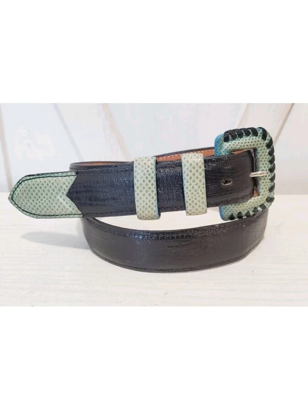 Medium Fred Coen Black Aqua Snakeskin Embossed Leather Western Belt Womens 36in